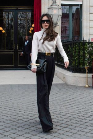 Victoria Beckham - Pictured during the Paris Fashion Week in Paris