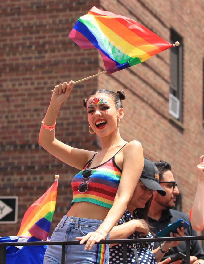 gay parade indianapolis in pride 2018