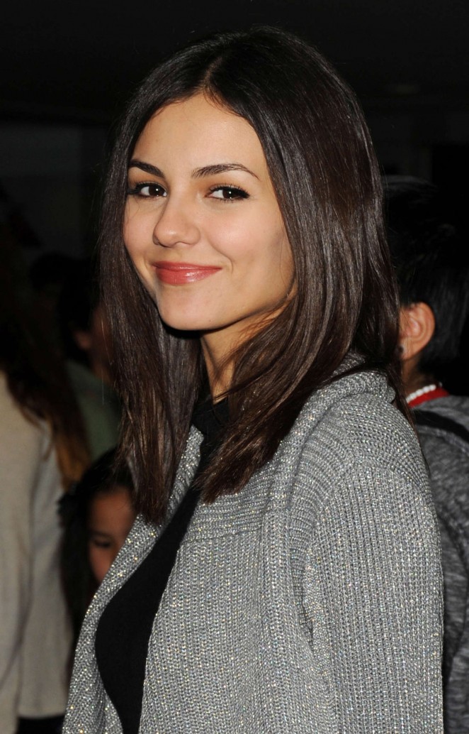 Victoria Justice at LAX Airport in Los Angeles