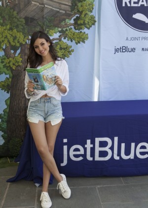 Victoria Justice - JetBlue Soar With Reading Event in Brooklyn