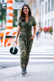 Victoria Justice - Out in Manhattan, New York City