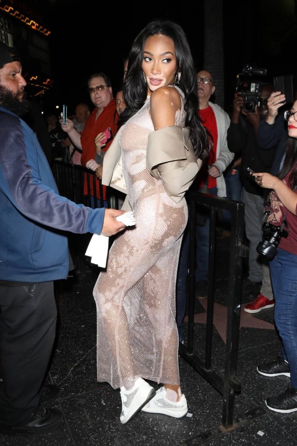 Winnie Harlow - Arrives at the Fonda theater in Hollywood