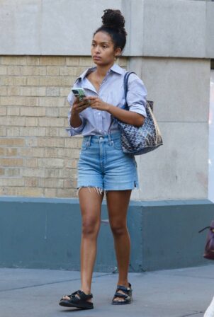 Yara Shahidi - Wearing short denim shorts while shopping in Manhattan’s SoHo area