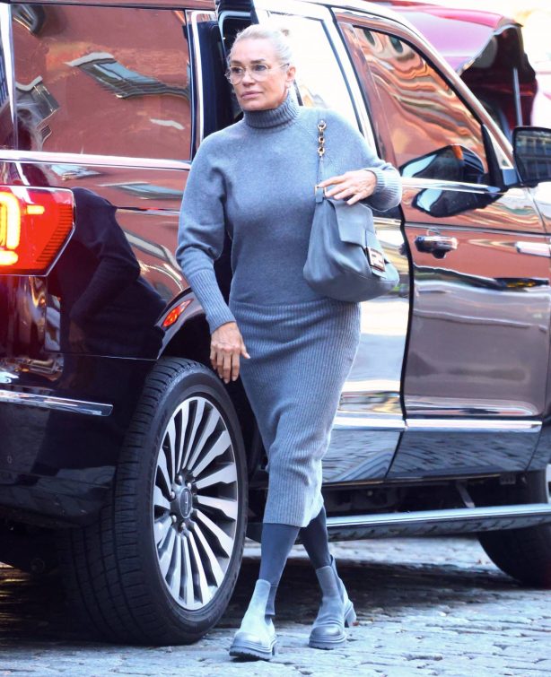 Yolanda Hadid - Shopping at her daughter Gigi Hadid's store 'Guest in Residence' in New York
