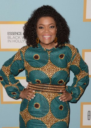 Yvette Nicole Brown - 2016 ESSENCE Black Women in Hollywood Awards Luncheon in Beverly Hills