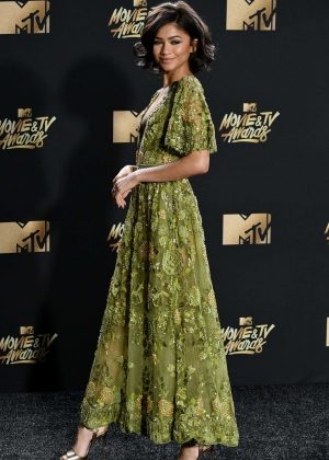 Zendaya – 2017 MTV Movie And TV Awards in Los Angeles | GotCeleb