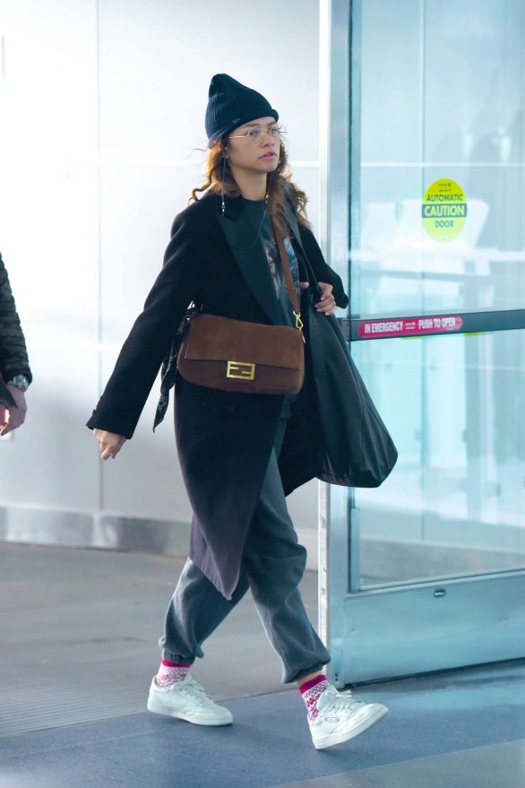 Zendaya Coleman - Spotted at JFK airportin New York