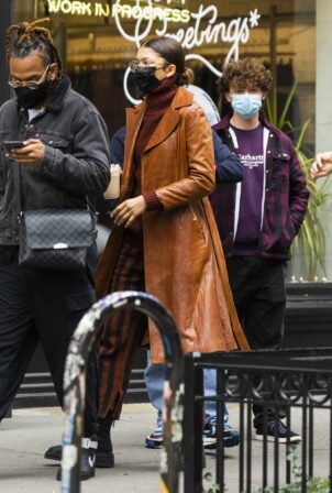 Zendaya - With Tom Holland are spotted together in New York City
