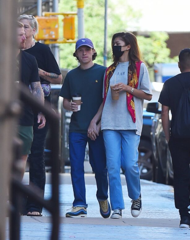 Zendaya - With Tom Holland step out in New York