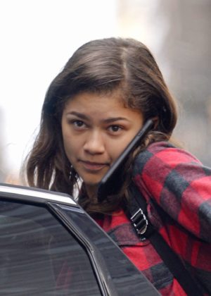 Zendaya without make-up leaving her hotel in New York