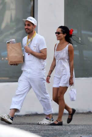 Zoë Kravitz - With a friend out in New York