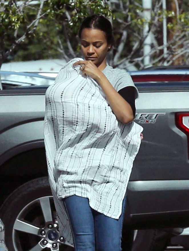Zoe Saldana d out with her son in Los Angeles