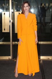 Zoey Deutch - Leaves 'Today Show' in New York