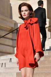 Zoey Deutch - Outside the Armani Show at Paris Fashion Week Haute Couture FW 2019-20