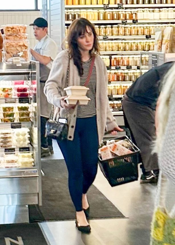 Zooey Deschanel - Shopping at Erewhon Market in Pacific Palisades